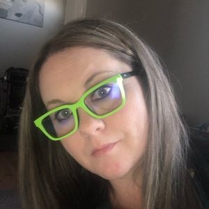 Meet your Posher, Tina